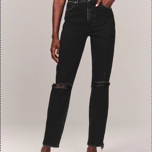 Abercrombie & Fitch High Rise Mom Jeans